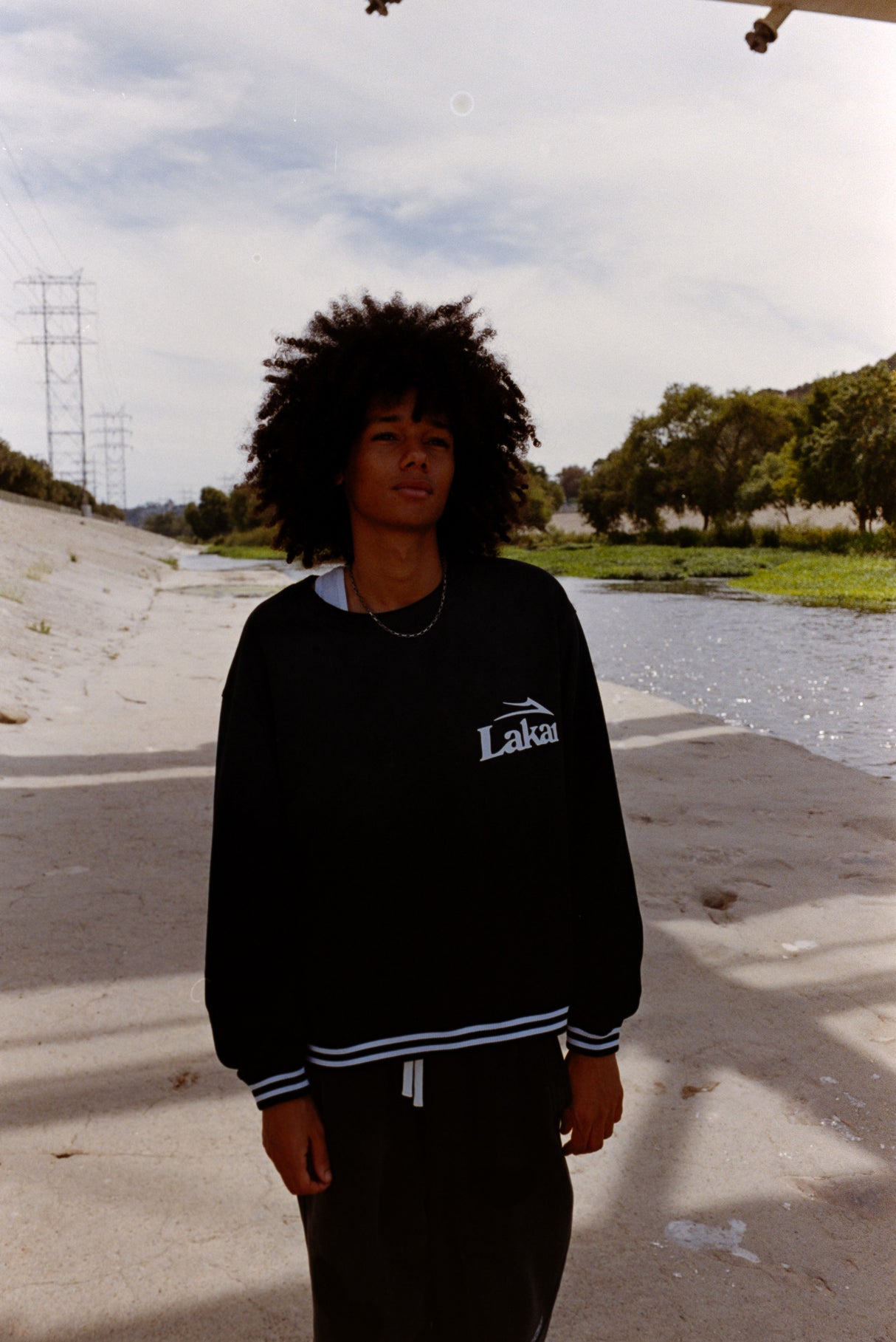 Classic Oversized Sunfaded Crewneck - Black