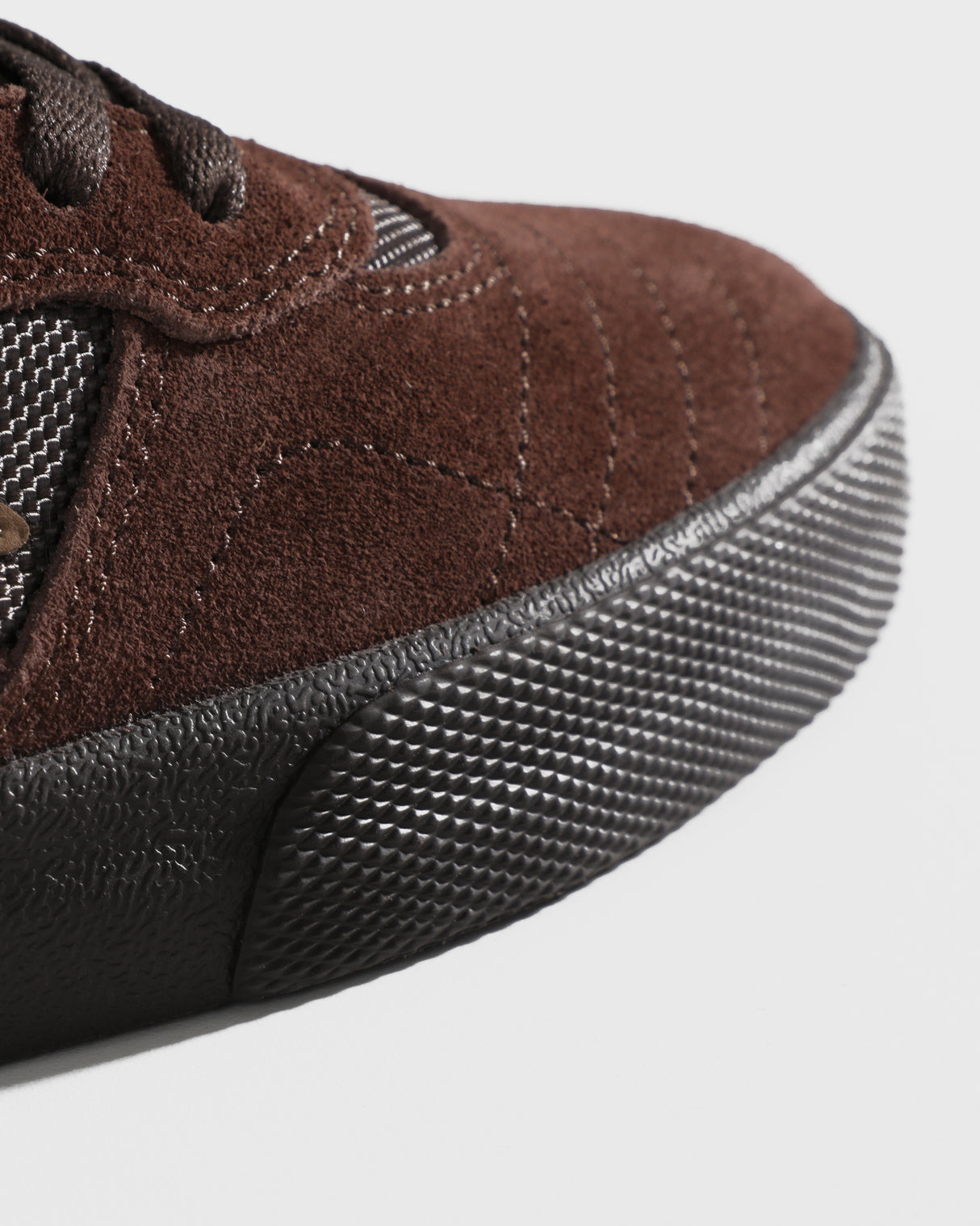 Cambridge - Chestnut Suede Monochrome