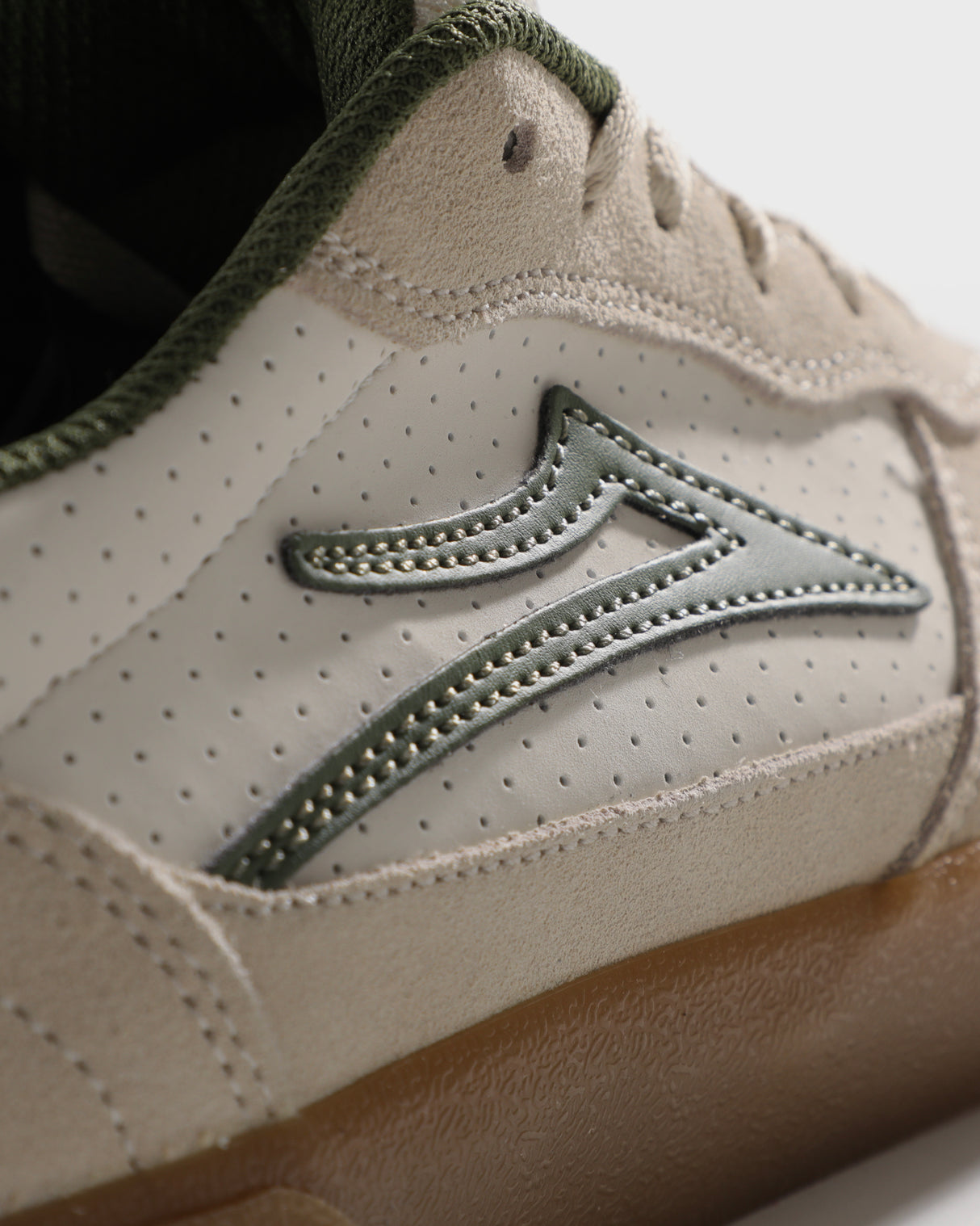 Cambridge - Cream Suede