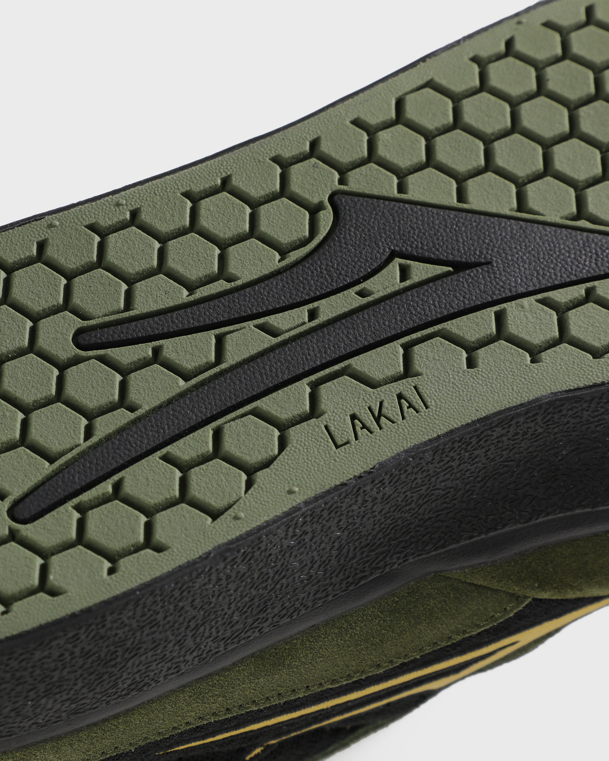 Essex - Black Gator Gold