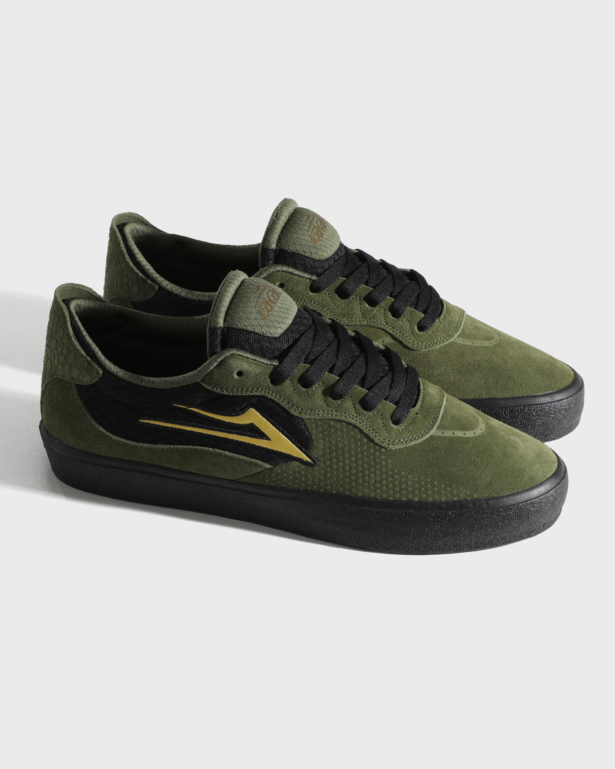 Essex - Black Gator Gold
