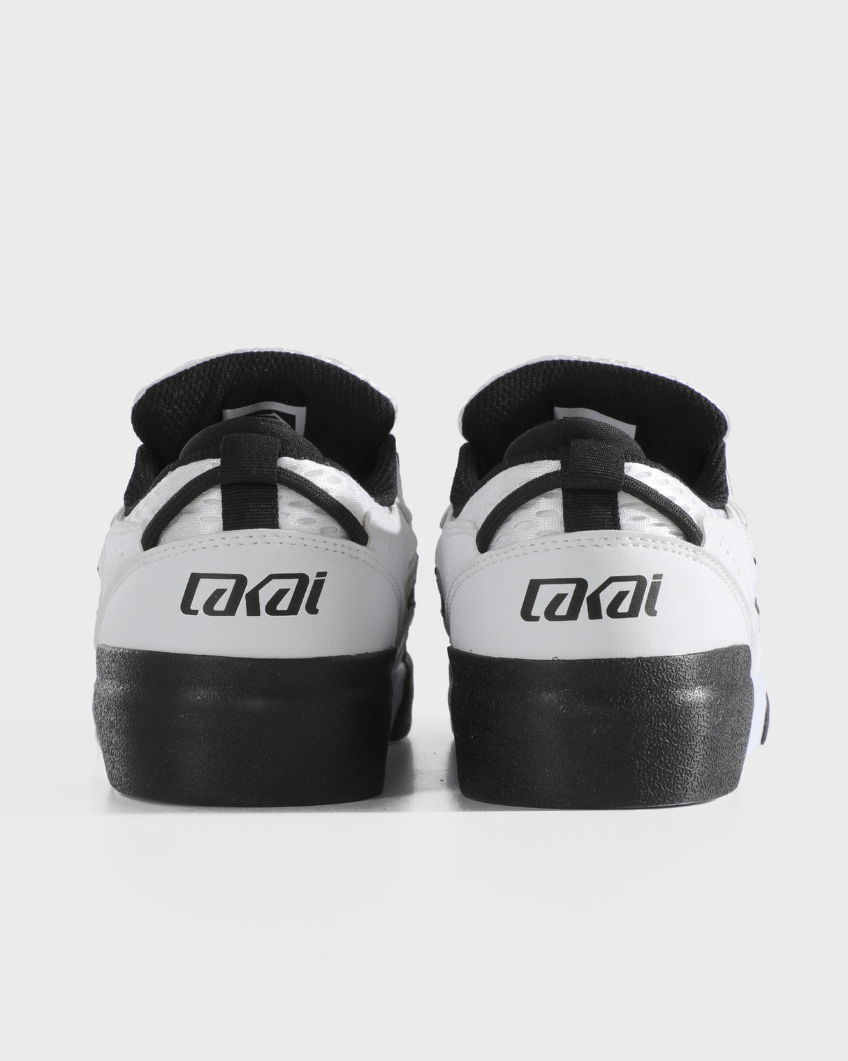 Payload - White Leather Black