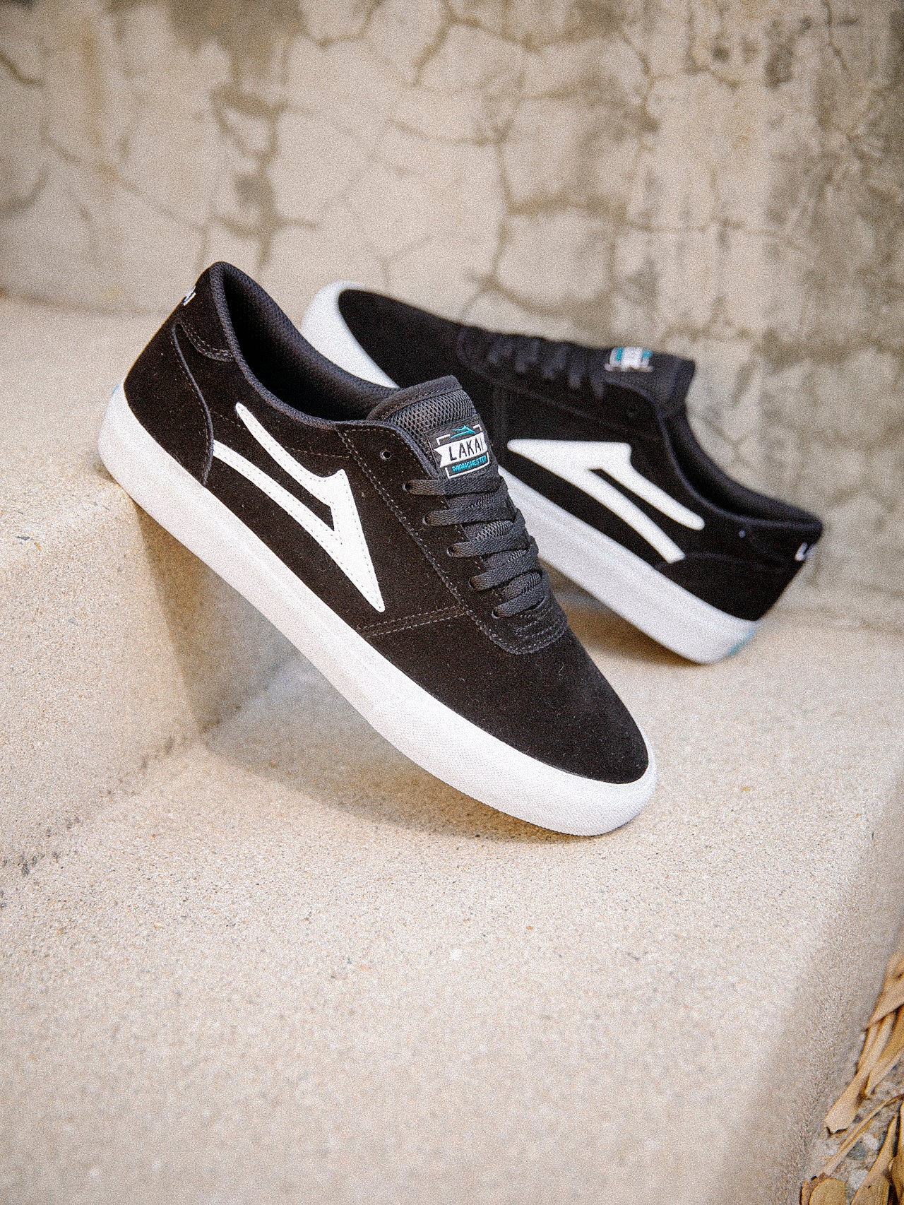 Manchester - Black Suede